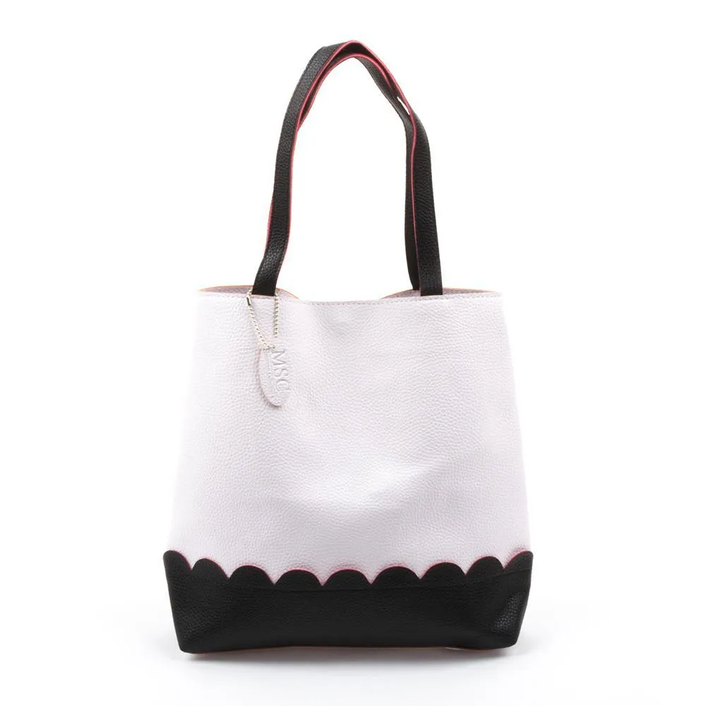 Scallop Trim Handbag